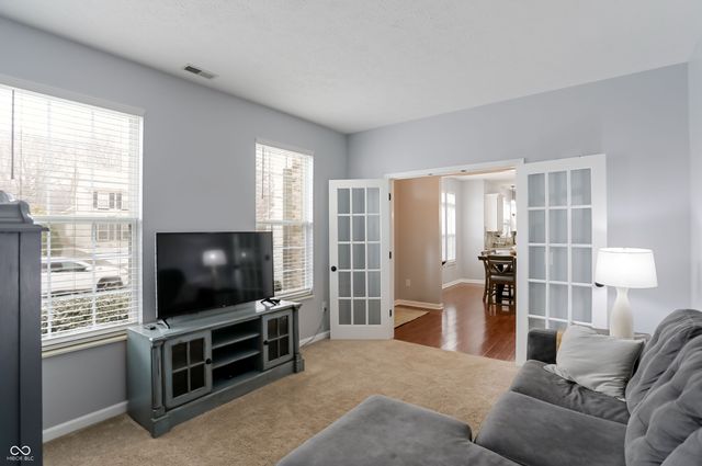 18042 Kinder Oak Drive, Noblesville, IN 46062