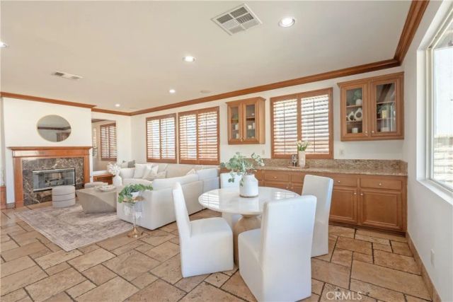 17425 Honey Maple, Canyon Country, CA 91387