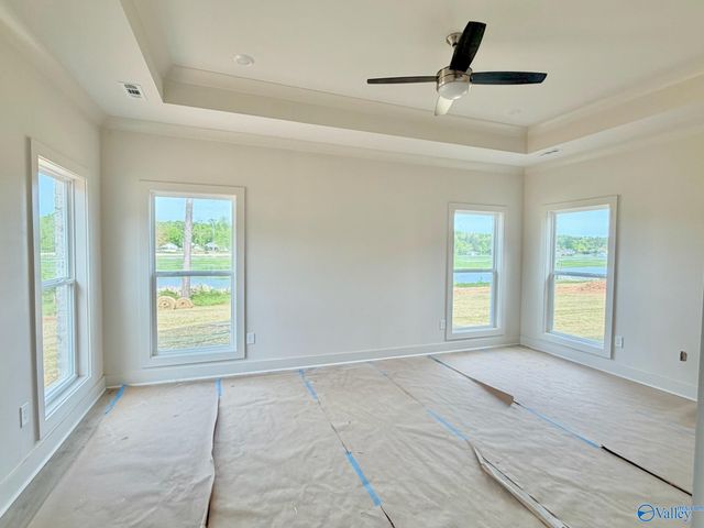 372 Lake Creek Drive, Guntersville, AL 35976