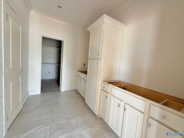 372 Lake Creek Drive, Guntersville, AL 35976