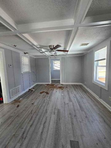 4330 Merriam Drive, Shawnee, KS 66203