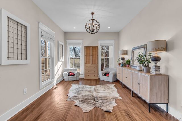 5574 Dowlen Rd, Cedar Hill, TN 37032