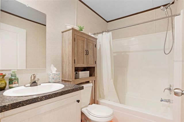 6970 NE 74TH STREET, Gainesville, FL 32609