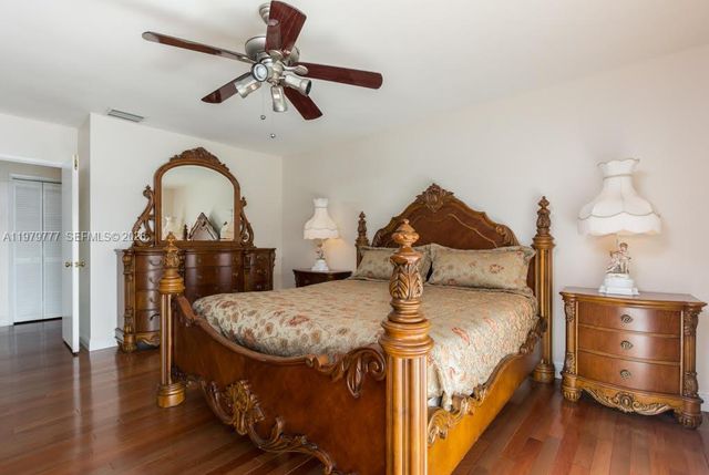 4950 San Amaro Dr, Coral Gables, FL 33146