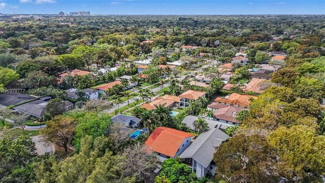 4950 San Amaro Dr, Coral Gables, FL 33146