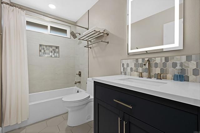 1252 Dos Hermanos, Escondido, CA 92027