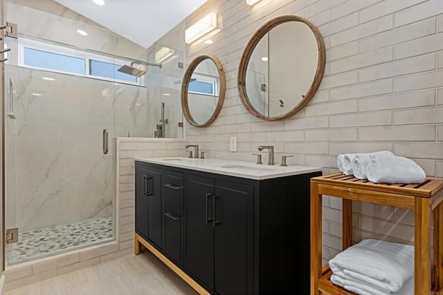 1252 Dos Hermanos, Escondido, CA 92027