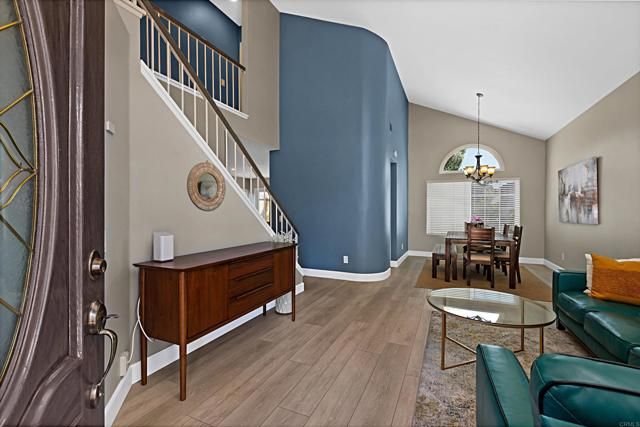 1252 Dos Hermanos, Escondido, CA 92027