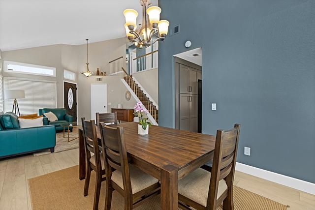 1252 Dos Hermanos, Escondido, CA 92027