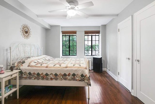 321 E 43rd St Apt 308, New York City, NY 10017