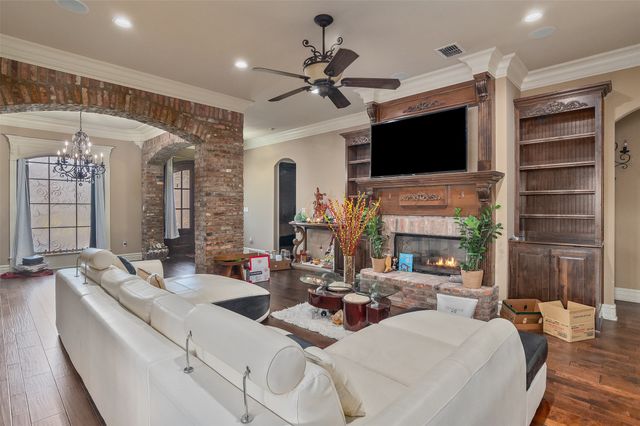 1071 Rochel Drive, Shreveport, LA 71115