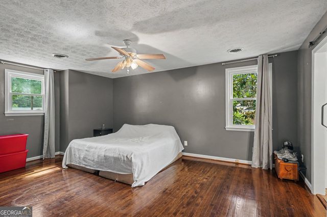 1019 E College Street, Griffin, GA 30224