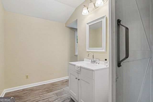 1019 E College Street, Griffin, GA 30224