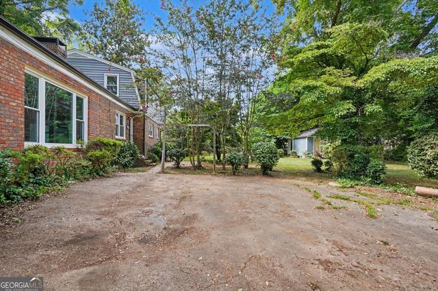 1019 E College Street, Griffin, GA 30224