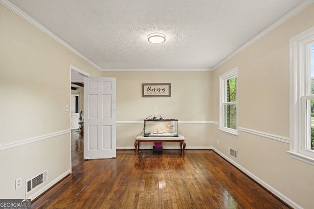 1019 E College Street, Griffin, GA 30224