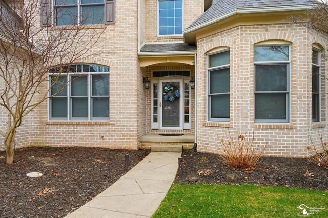 3985 Wood Haven Court, Lambertville, MI 48144