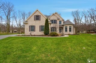 3985 Wood Haven Court, Lambertville, MI 48144