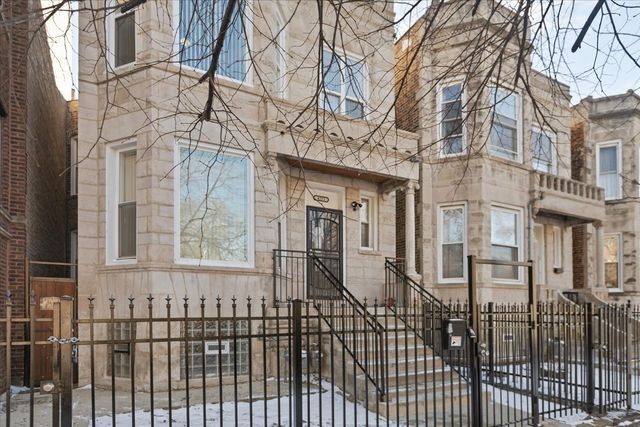 4211 W Gladys Avenue 2, Chicago, IL 60624