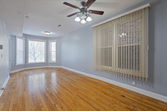 4211 W Gladys Avenue 2, Chicago, IL 60624