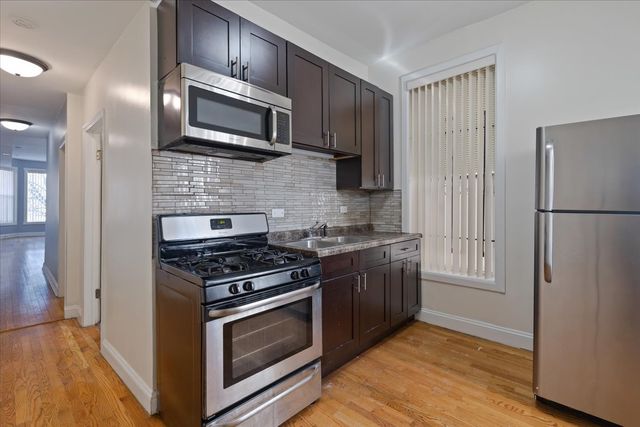 4211 W Gladys Avenue 2, Chicago, IL 60624
