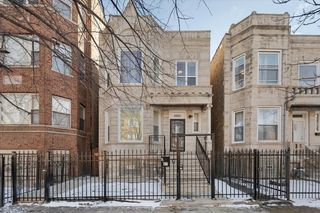 4211 W Gladys Avenue 2, Chicago, IL 60624