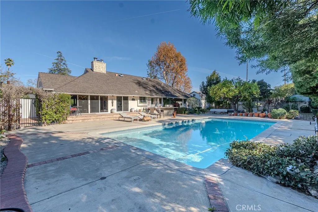 17928 Sunburst Street, Sherwood Forest, CA 91325