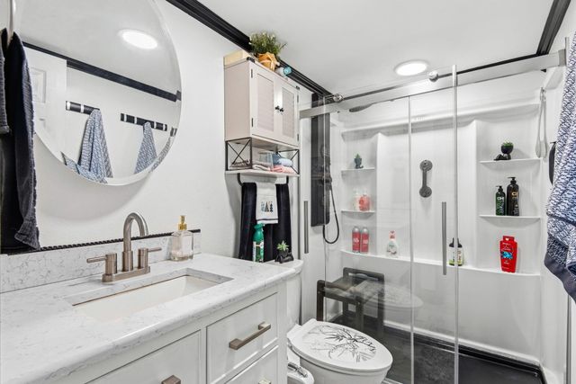 101 Old Ferry Road 24A, Shalimar, FL 32579