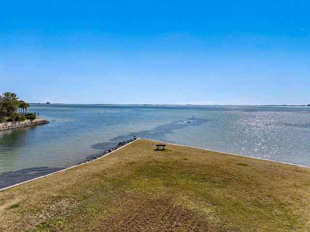 101 Old Ferry Road 24A, Shalimar, FL 32579