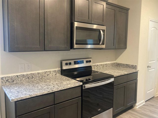 750 Keeneland Drive, Seagoville, TX 75159