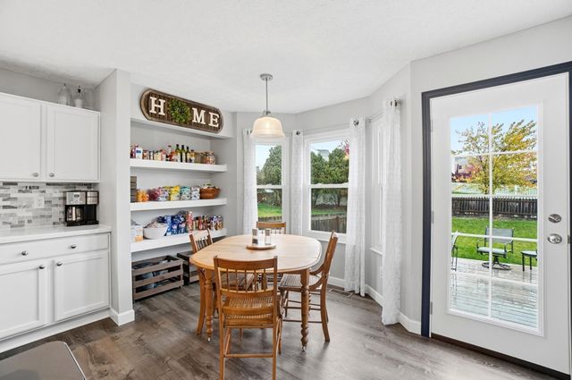 82 Lantern Chase Drive, Delaware, OH 43015