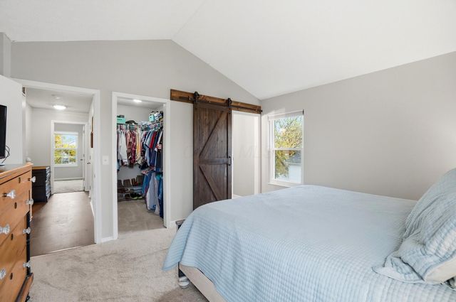 82 Lantern Chase Drive, Delaware, OH 43015