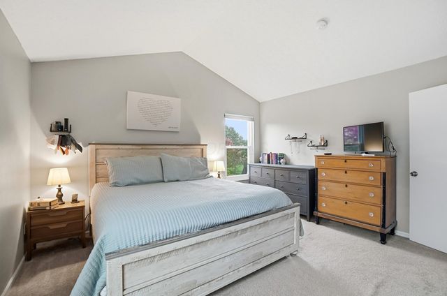 82 Lantern Chase Drive, Delaware, OH 43015