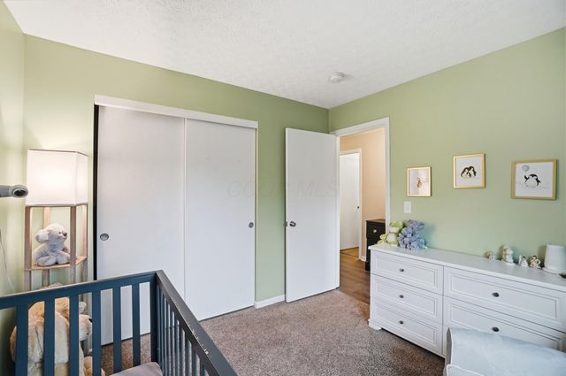 82 Lantern Chase Drive, Delaware, OH 43015