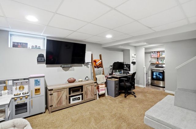 82 Lantern Chase Drive, Delaware, OH 43015