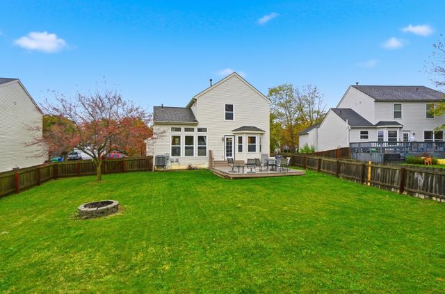 82 Lantern Chase Drive, Delaware, OH 43015