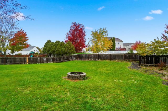 82 Lantern Chase Drive, Delaware, OH 43015