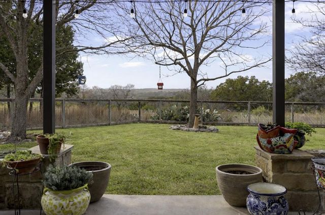 175 Limestone Ridge N, Kerrville, TX 78028
