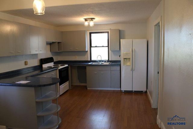 23508 MAIN, Caputa, SD 57725