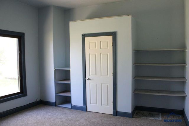 23508 MAIN, Caputa, SD 57725