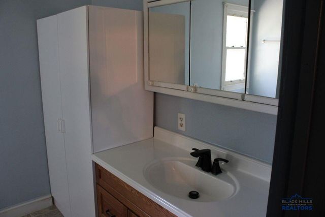 23508 MAIN, Caputa, SD 57725