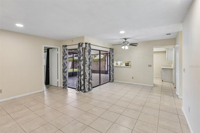 4828 GROVE POINT DRIVE, Tampa, FL 33624