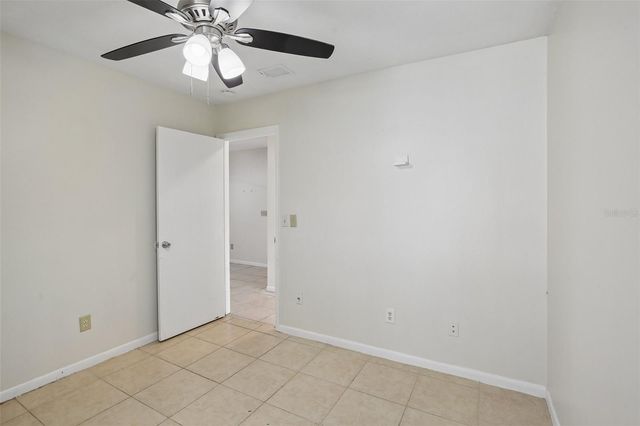 4828 GROVE POINT DRIVE, Tampa, FL 33624