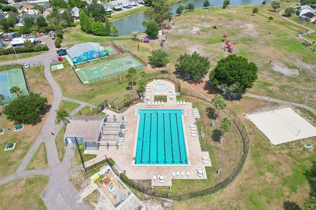 4828 GROVE POINT DRIVE, Tampa, FL 33624