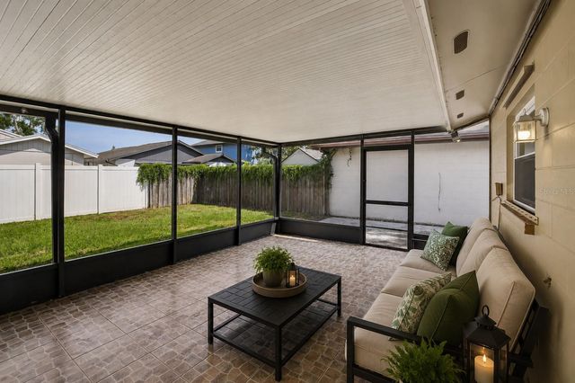 4828 GROVE POINT DRIVE, Tampa, FL 33624