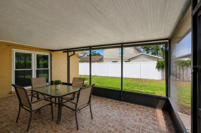 4828 GROVE POINT DRIVE, Tampa, FL 33624