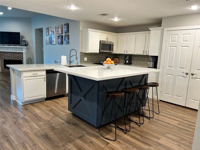 11102 Sage Linda Lane, Houston, TX 77089