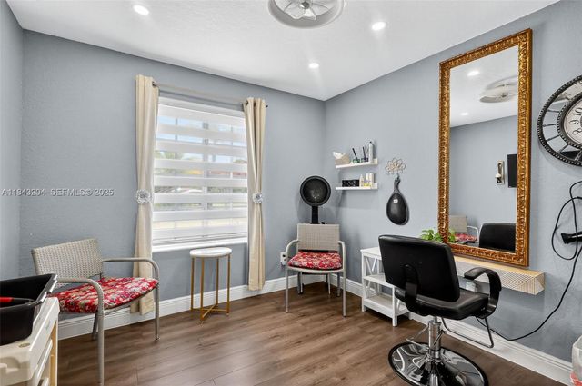 7291 NW 173rd Drive 100, Hialeah, FL 33015