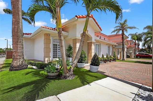 7291 NW 173rd Drive 100, Hialeah, FL 33015