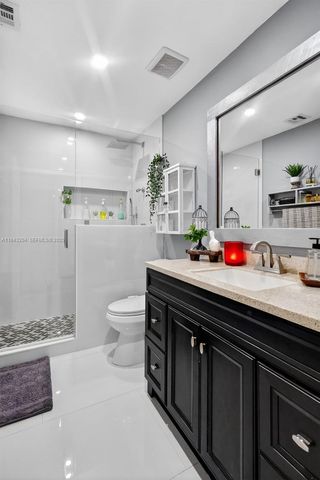 7291 NW 173rd Drive 100, Hialeah, FL 33015