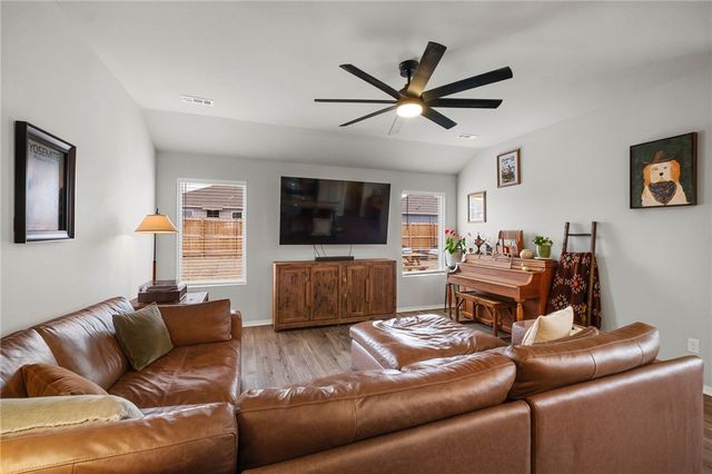 2657 Reynolds Street, Pea Ridge, AR 72751